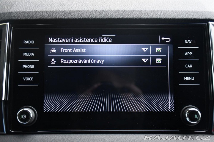 Škoda Karoq 2.0TDi 5L-ZÁRUKA ČR 1M 2022