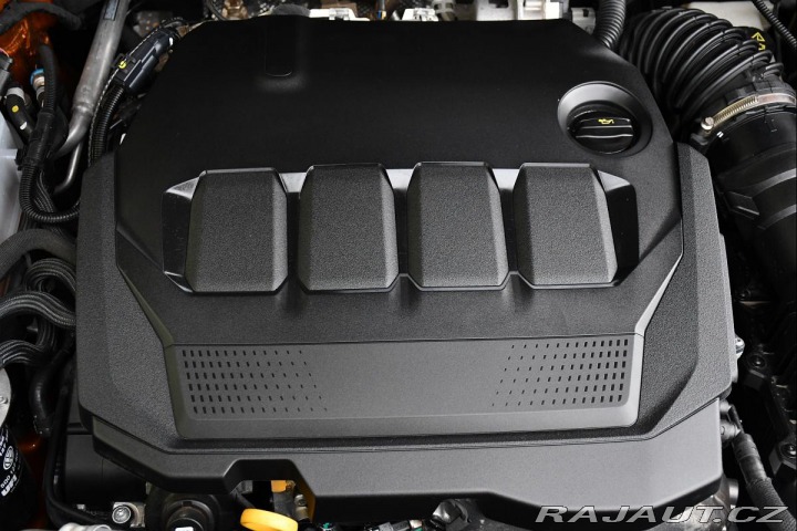 Škoda Karoq 2.0TDi 5L-ZÁRUKA ČR 1M 2022