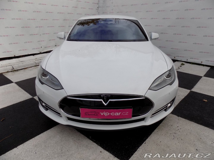 Tesla Model S 90D/1.Maj.ČR/Ludicrous/76 2015