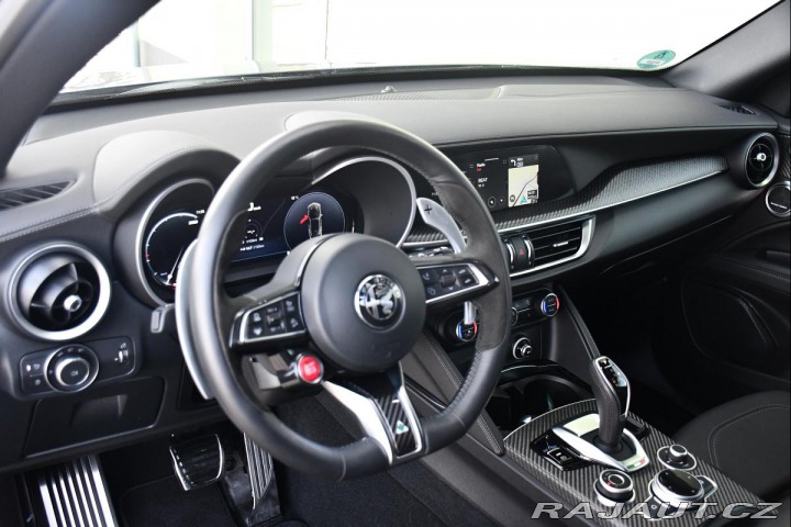 Alfa Romeo Stelvio 2.9 V6 Bi-T 382kW QUADRIF 2024
