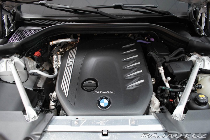 BMW X3 xD 30d REZERVACE 2023