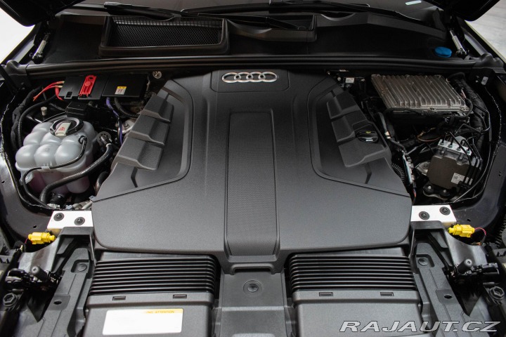 Audi Q7 50 TDI 4x4 S-LINE*TAŽNÉ*Č 2019