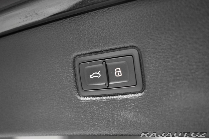 Audi Q7 50 TDI 4x4 S-LINE*TAŽNÉ*Č 2019