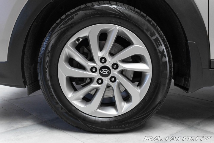 Hyundai Tucson 2.0 CRDi 4x4*2xKOLA*TAŽNÉ 2017