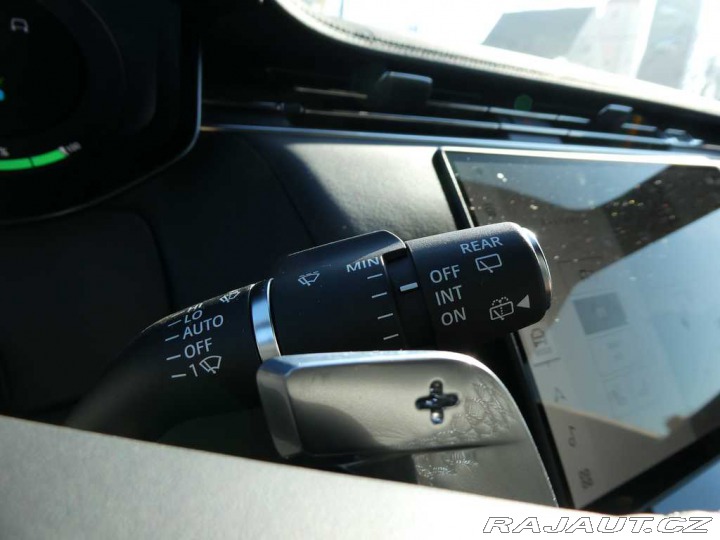 Land Rover Range Rover Sport Dynamic HSE P460e 2026