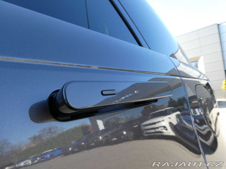 Land Rover Range Rover Sport Dynamic HSE P460e 2026