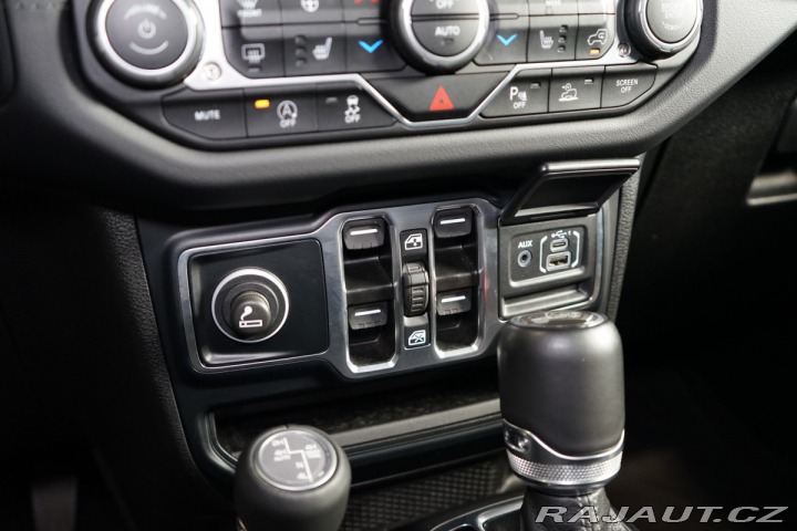 Jeep Wrangler 2.0T*SAHARA*ALPINE*ZÁRUKA 2024