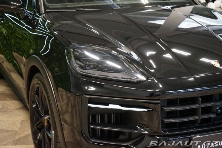 Porsche Cayenne GTS COUPÉ*CARBON*HD-LED*B 2024