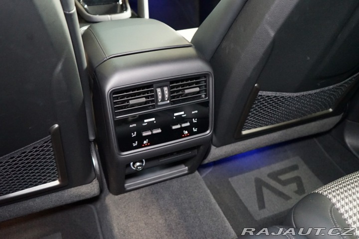 Porsche Cayenne GTS COUPÉ*CARBON*HD-LED*B 2024