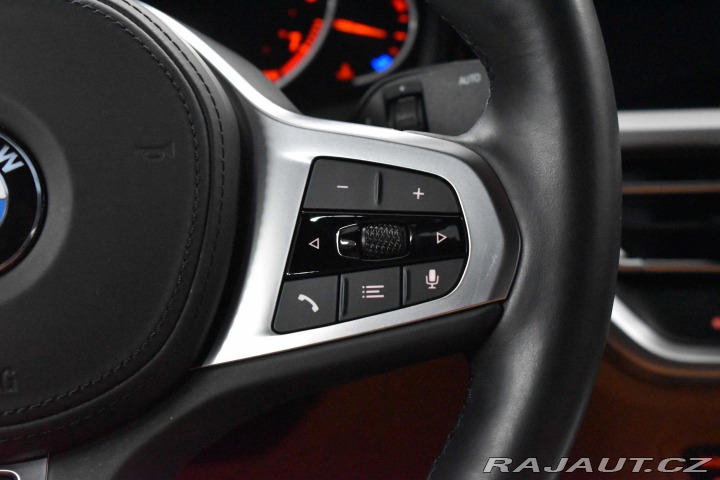 BMW 3 330i xDrive LUXURY*DPH*ČR 2020