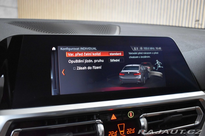 BMW 3 330i xDrive LUXURY*DPH*ČR 2020