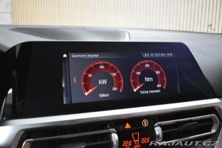 BMW 3 330i xDrive LUXURY*DPH*ČR 2020