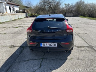 Volvo V40 D3 2016