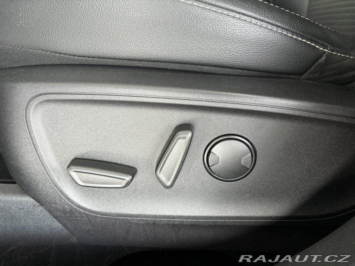 Ford Kuga 2,0EcoBlue 140kW*AWD*AT8* 2022