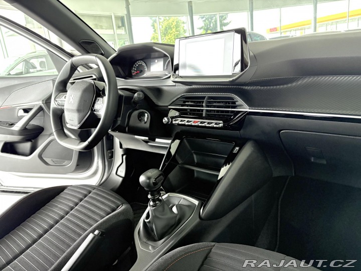 Peugeot 2008 1,2PT 130*Kamera*Tempomat 2023