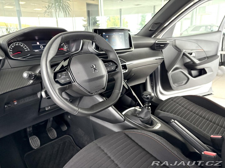 Peugeot 2008 1,2PT 130*Kamera*REZERVAC 2023