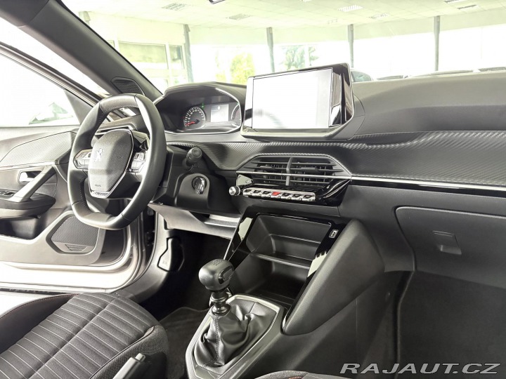 Peugeot 2008 1,2PT 130*Kamera*REZERVAC 2023