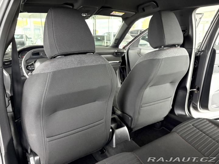 Peugeot 2008 1,2PT 130*Kamera*REZERVAC 2023