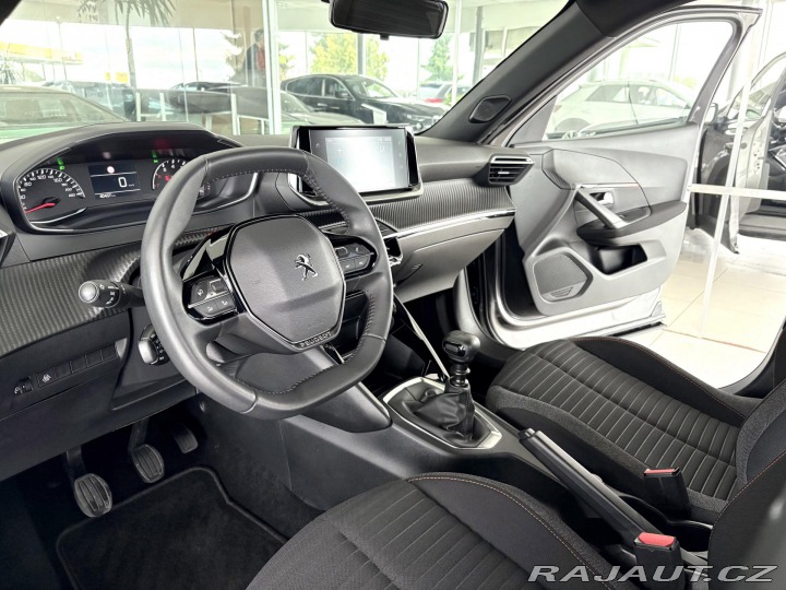 Peugeot 2008 1,2PT 130*Kamera*Vyhř.Sed 2023