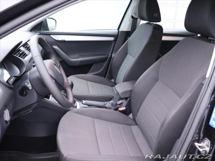 Škoda Octavia 1,4 TSI 103kW Serv.Kniha 2013