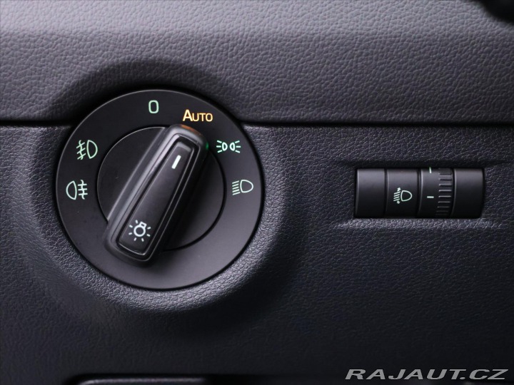 Škoda Octavia 1,4 TSI 103kW Serv.Kniha 2013