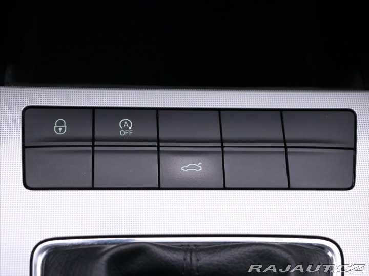 Škoda Octavia 1,4 TSI 103kW Serv.Kniha 2013