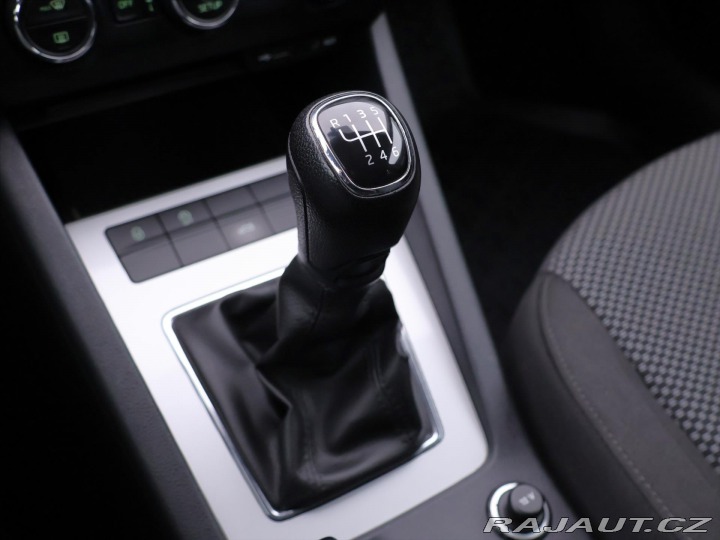 Škoda Octavia 1,4 TSI 103kW Serv.Kniha 2013