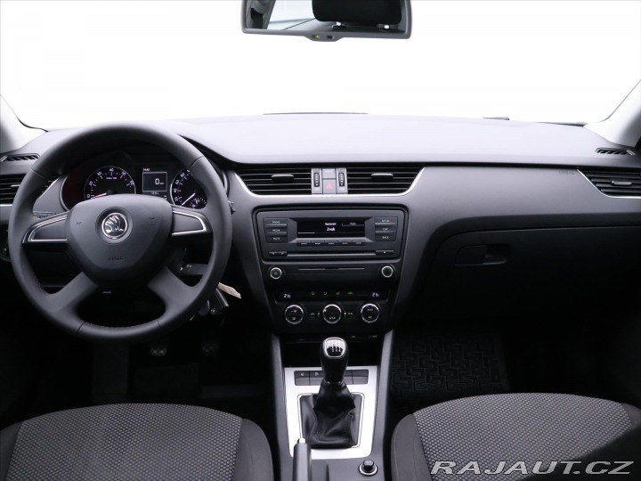 Škoda Octavia 1,4 TSI 103kW Serv.Kniha 2013