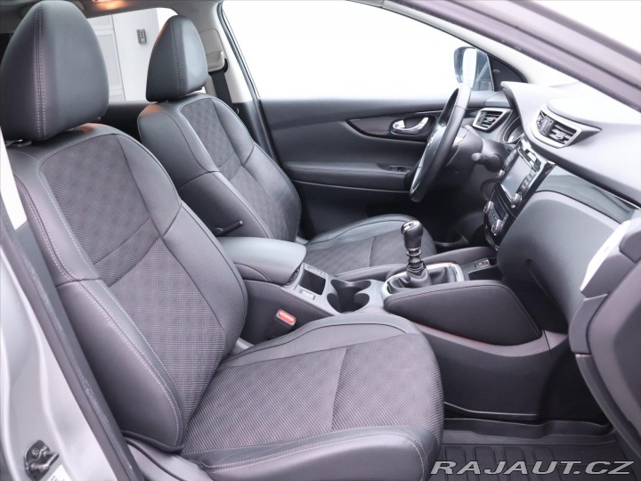 Nissan Qashqai 1,2 DiG-T 85kW Tekna Pano 2014