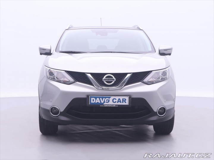 Nissan Qashqai 1,2 DiG-T 85 kW Panorama 2014