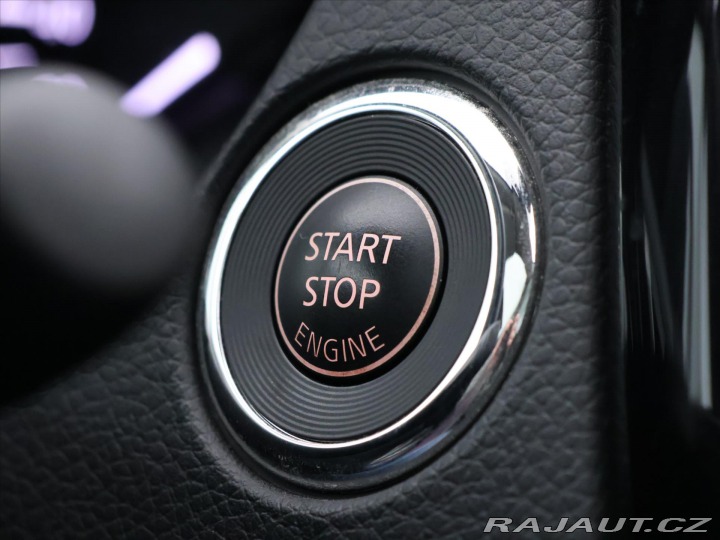 Nissan Qashqai 1,2 DiG-T 85kW Tekna Pano 2014