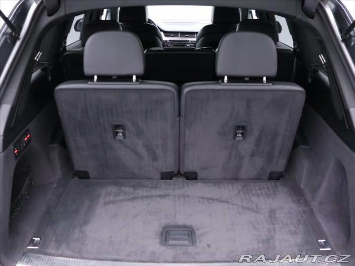 Audi Q7 3,0 TDI S-line 7-Míst CZ 2016