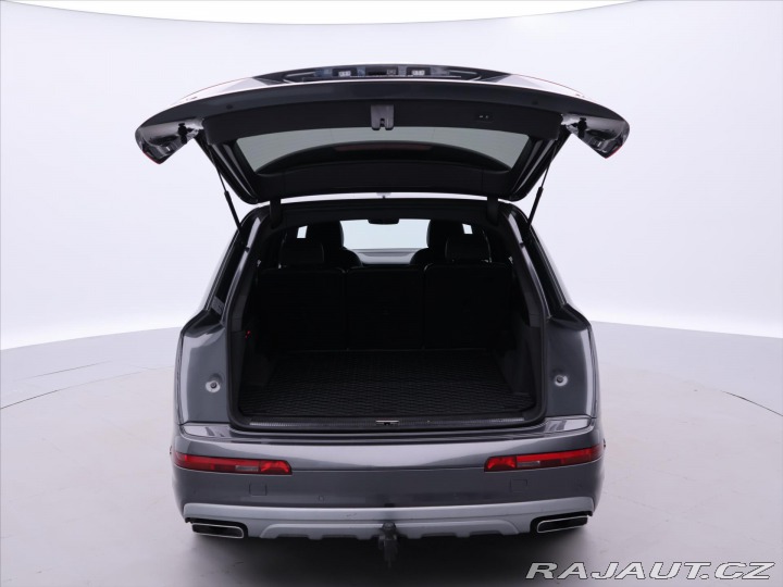 Audi Q7 3,0 TDI S-line 7-Míst CZ 2016