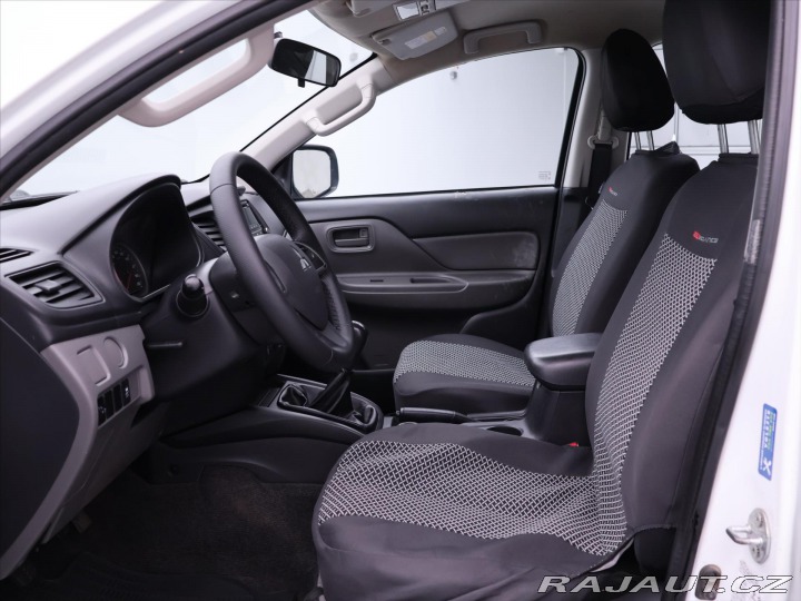 Mitsubishi L200 2,4 DI-D 113kW Doublecab 2016