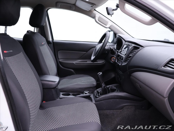 Mitsubishi L200 2,4 DI-D 113kW Doublecab 2016