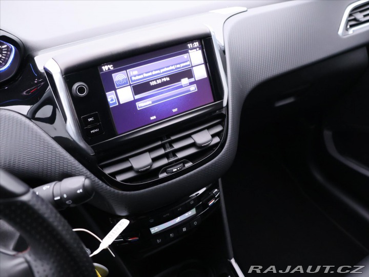 Peugeot 2008 1,2 PureTech 81kW Crosswa 2016