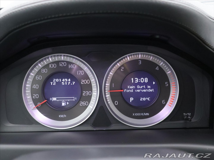 Volvo V70 2,4 D5 158 kW Summum 2013