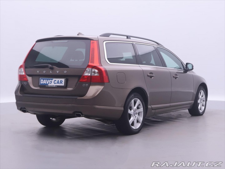 Volvo Ostatní modely 2,4 D5 158 kW Summum 2013