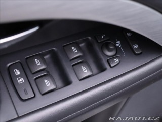 Volvo V70 2,4 D5 158 kW Summum 2013