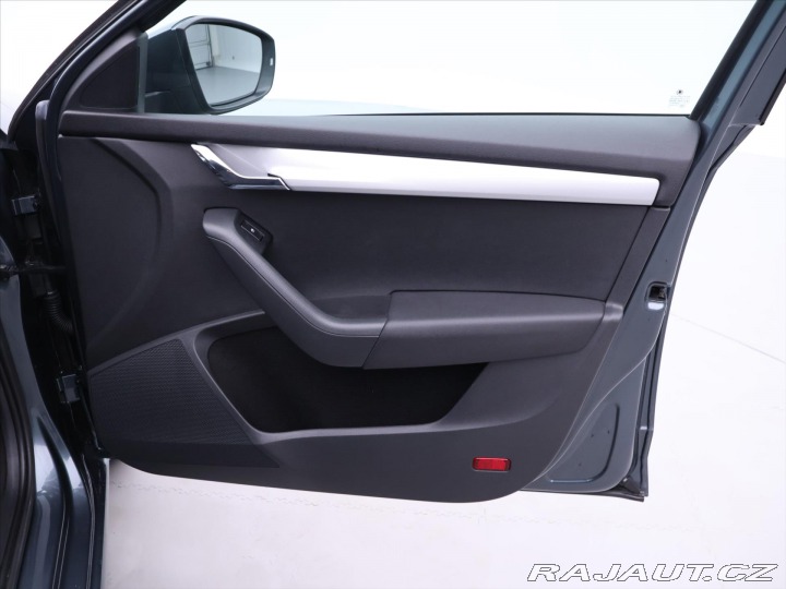 Škoda Octavia 1,6 TDI 81kW Ambition Kli 2016