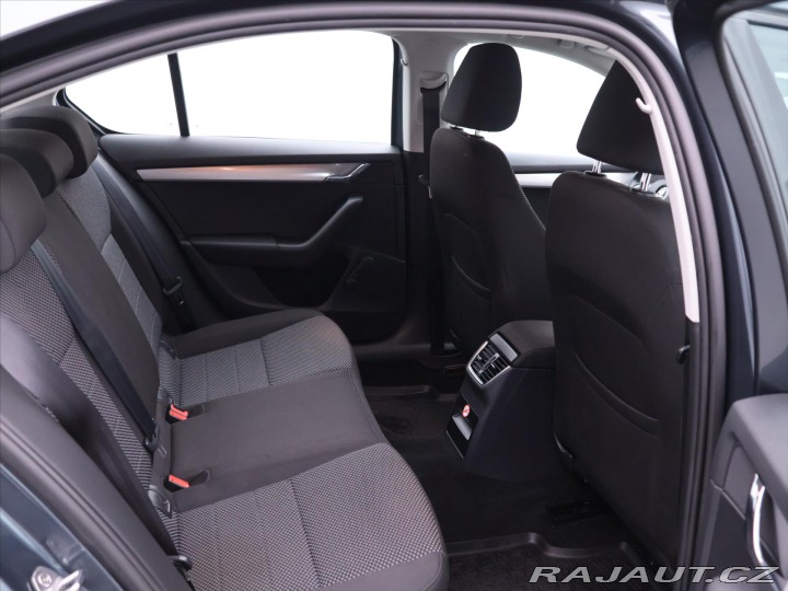 Škoda Octavia 1,6 TDI 81kW Ambition Kli 2016