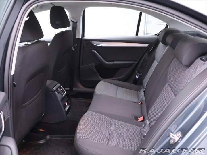 Škoda Octavia 1,6 TDI 81kW Ambition Kli 2016