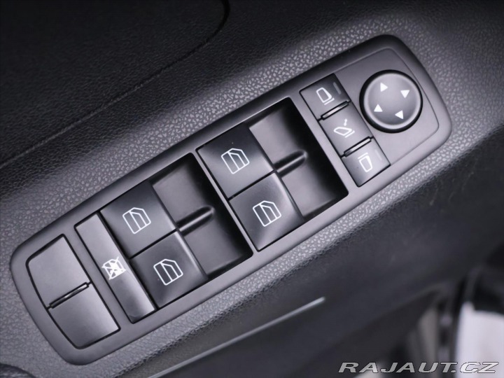 Mercedes-Benz M 3,0 320CDI 165kW 4Matic A 2006