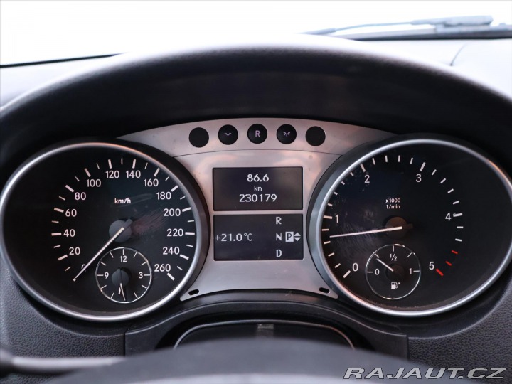 Mercedes-Benz M 3,0 320CDI 165kW 4Matic A 2006