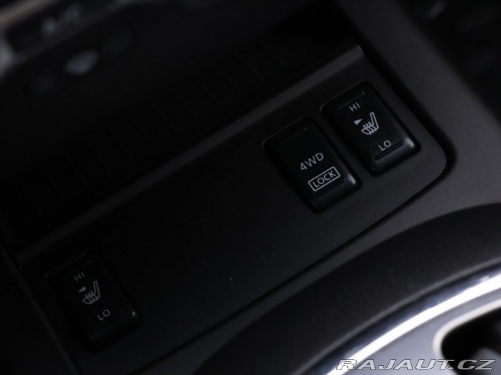 Nissan Murano 3,5 V6 188kW Aut. CZ Serv 2009