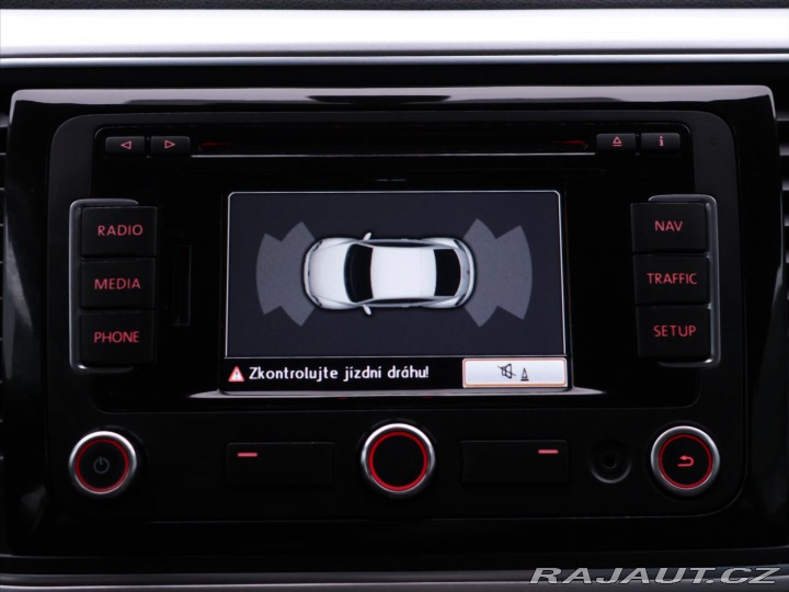 Volkswagen Beetle 1,2 TSI 77kW Design Serv. 2012