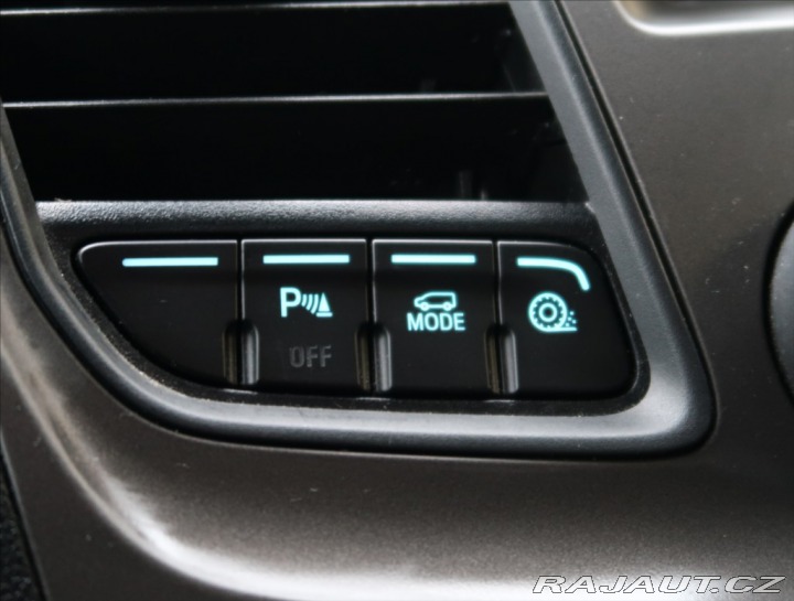 Ford Transit Custom 2,0 TDCi ČR 1 MAJITEL 2023