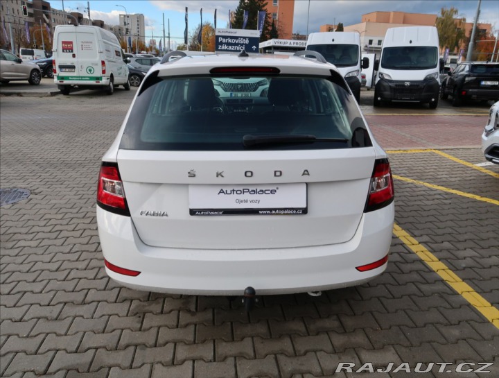 Škoda Fabia 1,0 TSI ČR 1 MAJITEL 2022