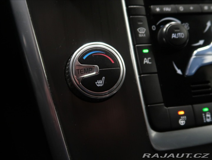 Volvo XC60 2,4 D5 AWD AUT 2015