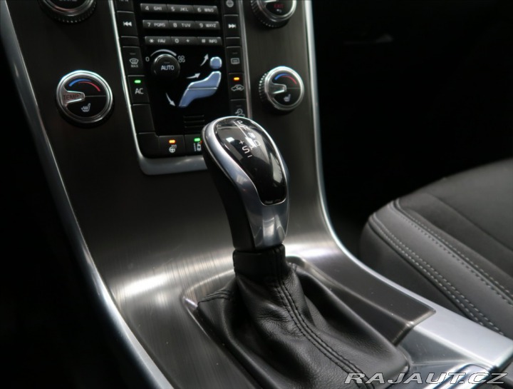 Volvo XC60 2,4 D5 AWD AUT 2015